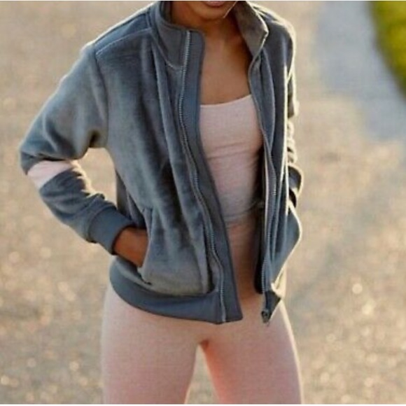 Free People Timeless Movement Fleece Zip Jacket Grey/Green Pink Medium - Picture 1 of 9